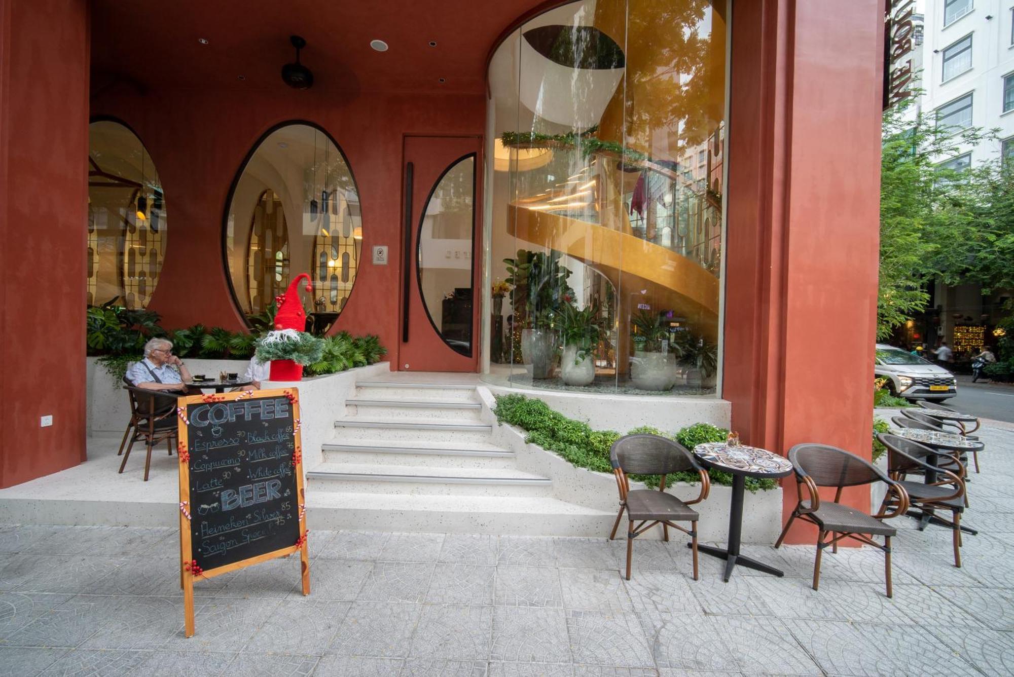 A&EM 280 Le Thanh Ton Hotel&Spa Hô Chi Minh-Ville Extérieur photo